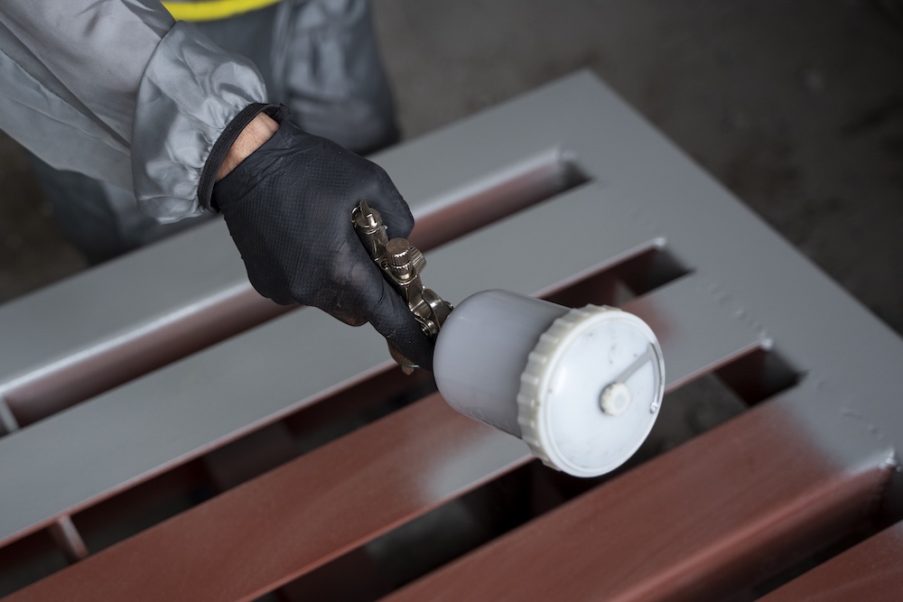 in house airless spray